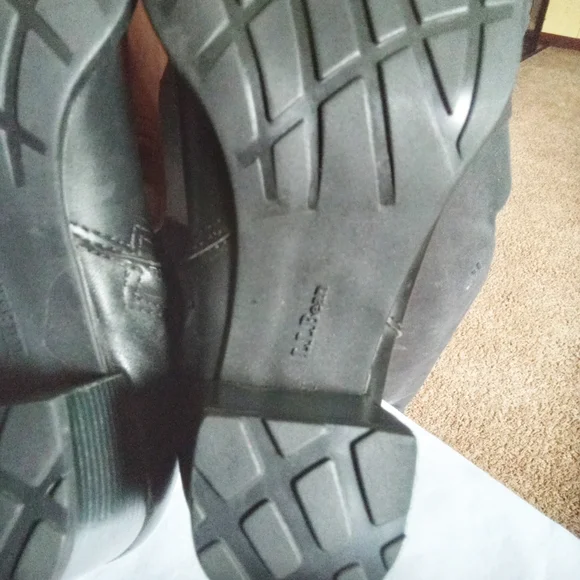 L.L Bean Women's Black Tall Leather Zip Up Heeled Boots - Picture 9 of 12